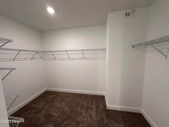 Building Photo - 206 Pitching Wedge Dr