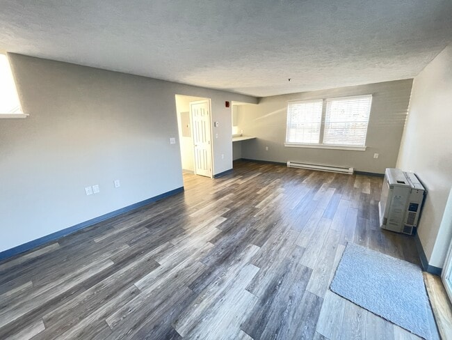 Building Photo - 6 Pin Oak Dr