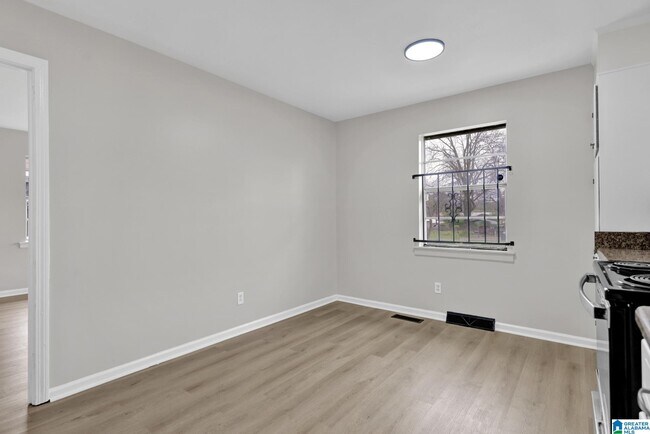 Building Photo - 1737 Boise Ave SW