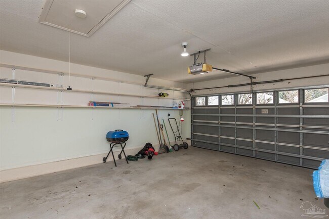 Building Photo - 25 Littleton St