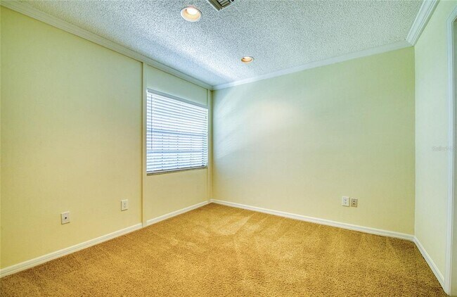 Building Photo - 10410 La Mirage Ct