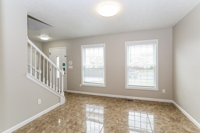 Building Photo - 2291 Chadsterz Dr