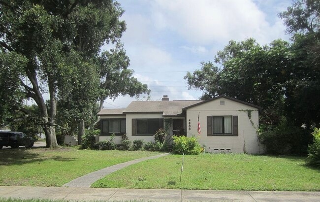 Primary Photo - 4800-4813 13th Ave N