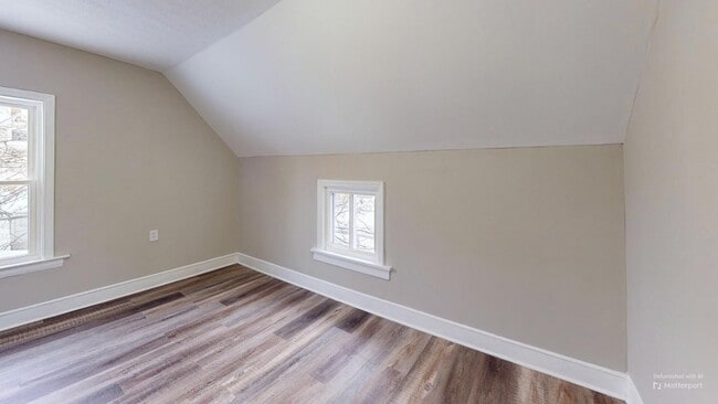 Building Photo - Stockyards Area - 3 Bedroom - 2 Bath Single Family Home