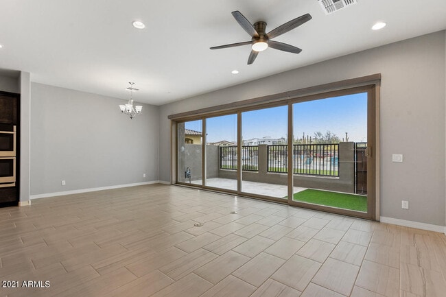 Building Photo - 7440 E Via De Luna Dr