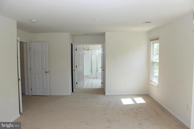 Building Photo - 20965 Kittanning Ln