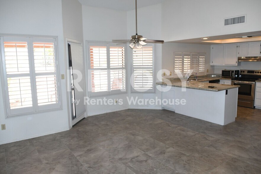 Building Photo - 14250 N Fountain Hills Blvd