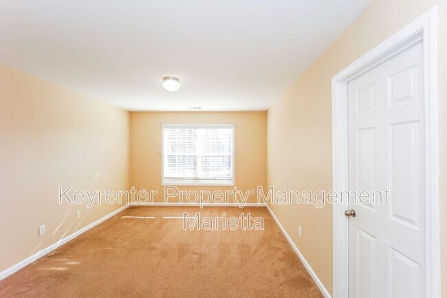 Building Photo - 4027 Bigsage Dr