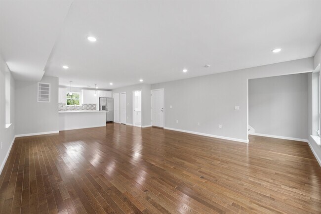 Building Photo - 45 Franklin St