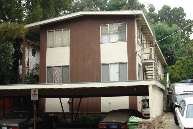 Primary Photo - 3051 Richmond Blvd