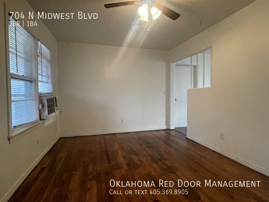 Building Photo - 704 N Midwest Blvd