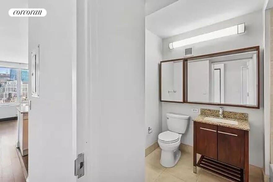 Building Photo - 125 W 31st St