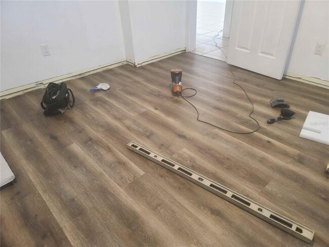 Building Photo - 833 Disston Ave