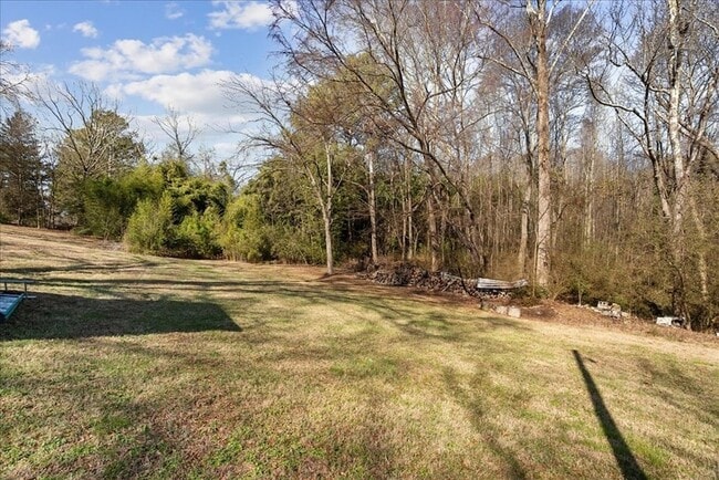 Building Photo - 3025 Cleveland Hwy