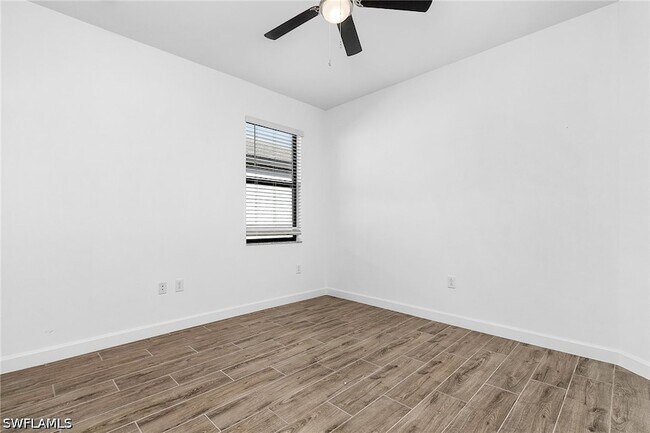 Building Photo - 18312 Ridgeline Dr