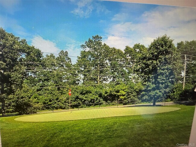 Building Photo - 333 Woodbridge Dr