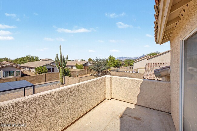 Building Photo - 2656 W Mountain Heights Ct