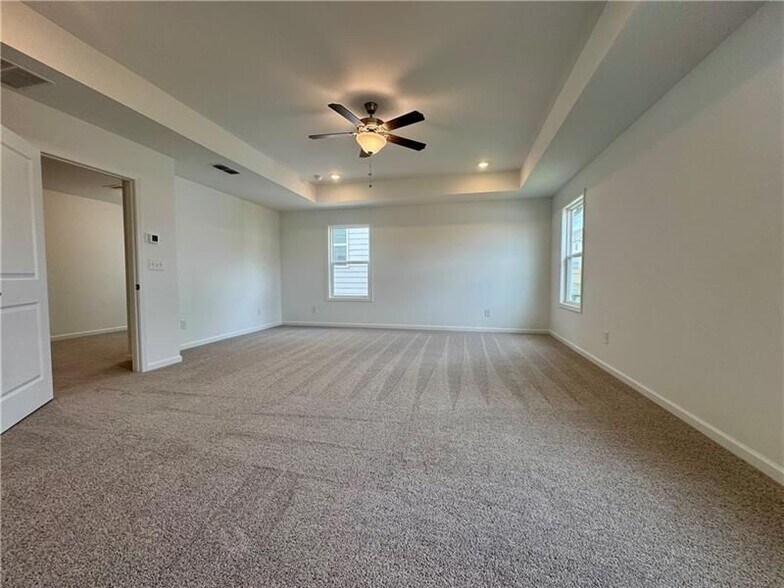 Building Photo - 5441 Hargrove Way