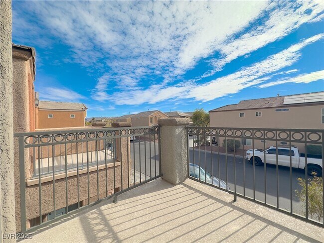 Building Photo - 6952 Graceful Cloud Ave