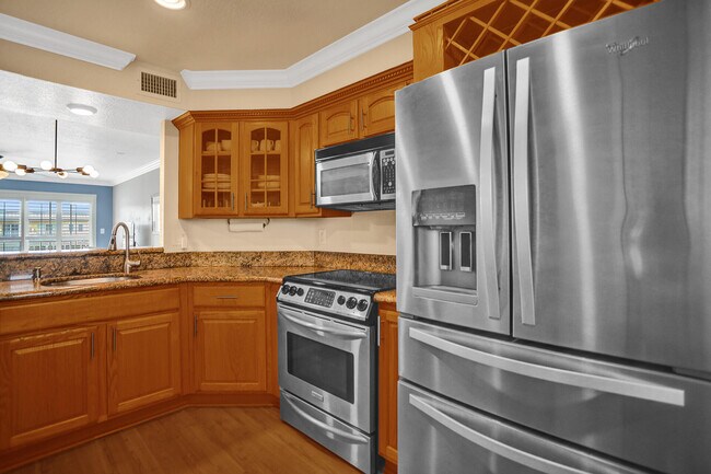 Building Photo - 1501 E Broward Blvd