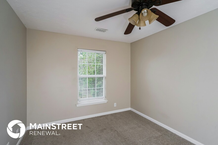 Building Photo - 6621 Timberbend Dr