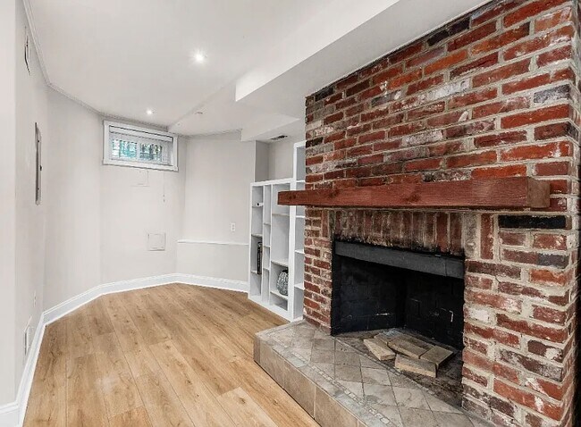 Building Photo - 1740 U St NW