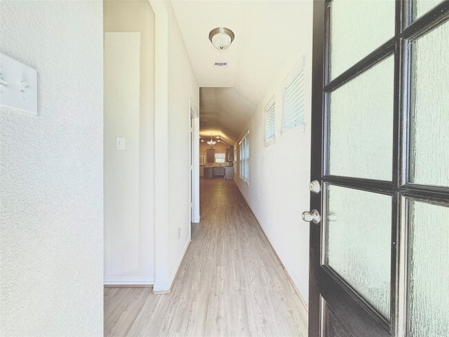 Building Photo - 22858 Ephesus Ave