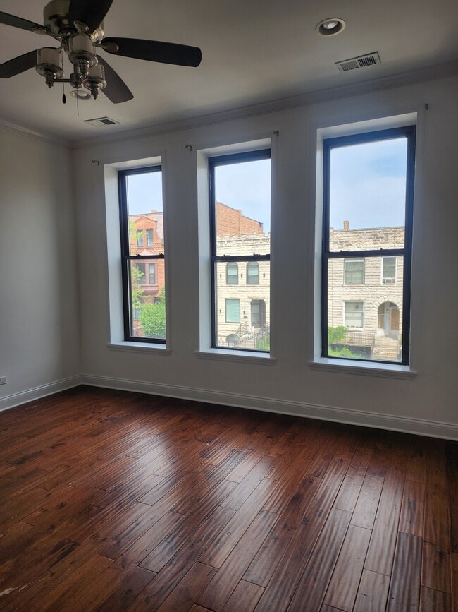 Building Photo - 4420 S Berkeley Ave