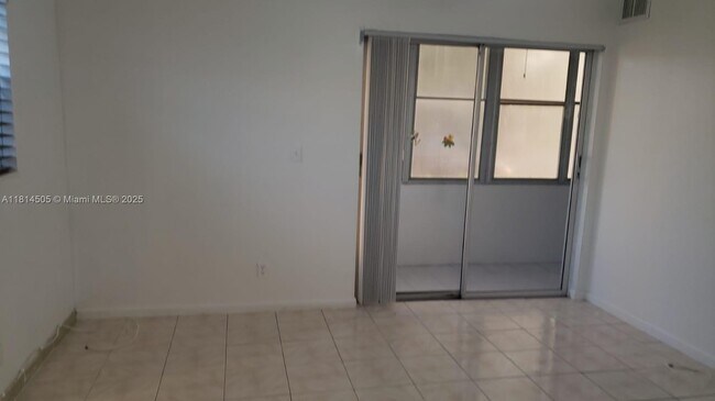 Building Photo - 200 North Dr