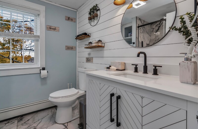 Building Photo - 575 Prospect St