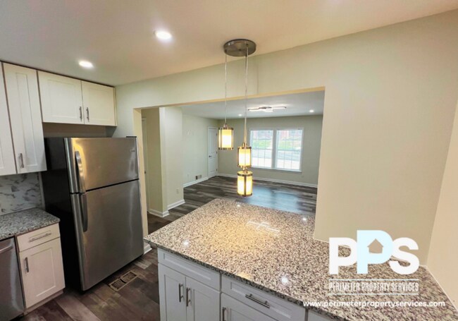 Building Photo - 1784 Temple Ave