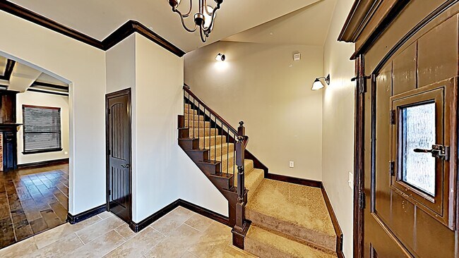 Building Photo - Stunning 5 Bedroom In Edmond With Bonus Room and Study