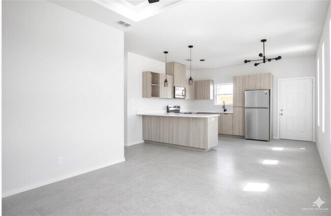 Building Photo - 18 N Alexandrite Ave