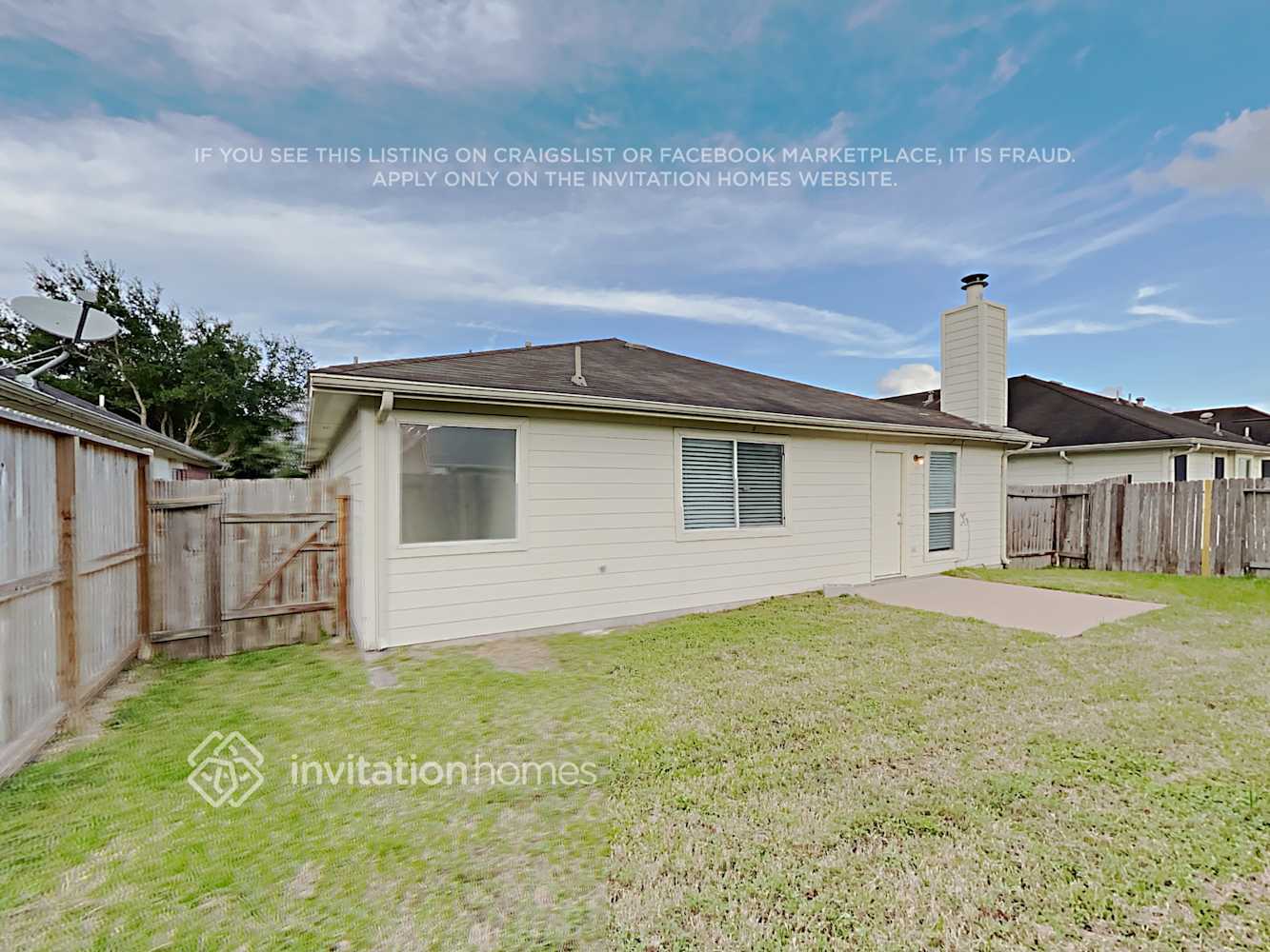 Building Photo - 2411 Cardinal Elm St