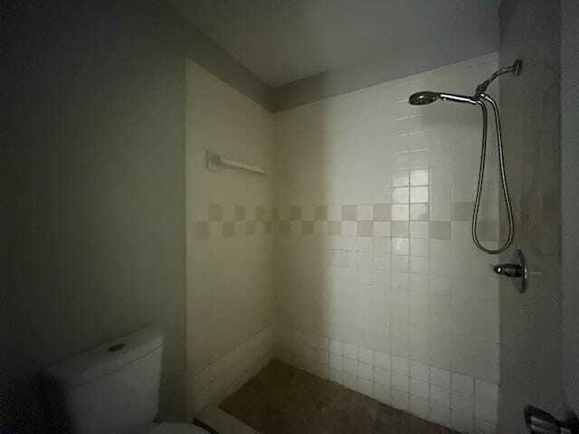 Building Photo - 100 Hillside Rd