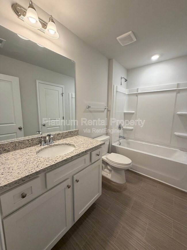 Building Photo - 342 Lanier Cir