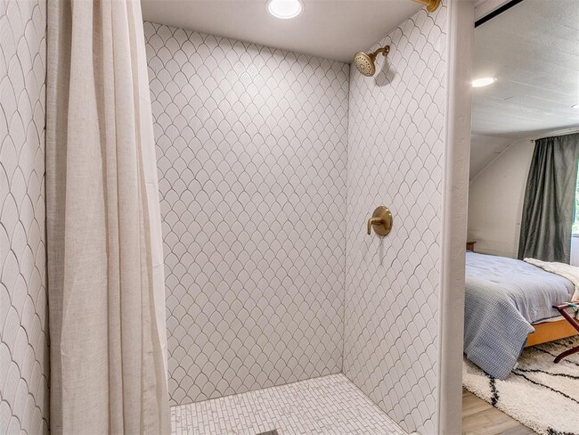 Building Photo - 734 Boyd St