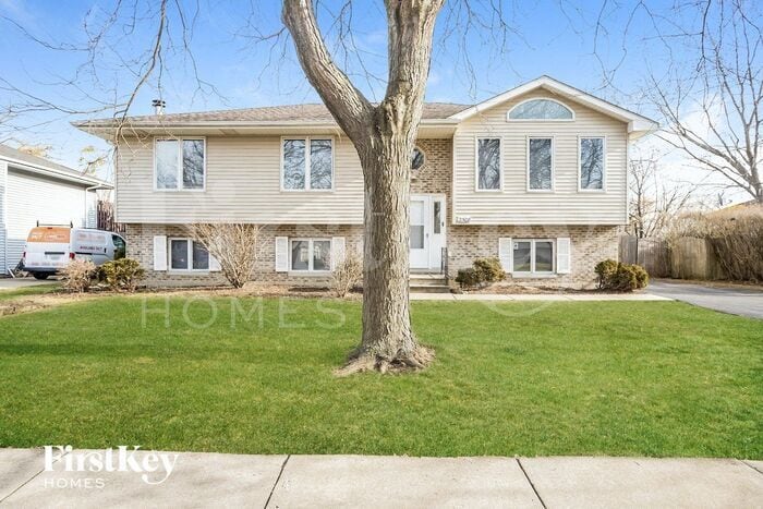 Primary Photo - 2508 John Bourg Dr
