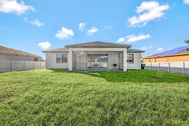Building Photo - Charming 3BR House in Cape Coral