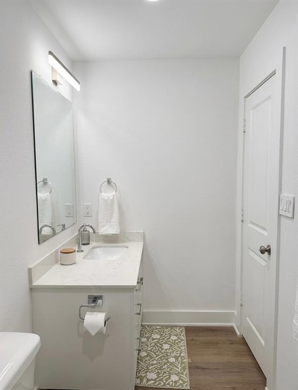 Building Photo - 13513 Menard Wy