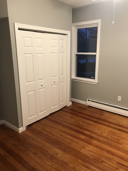 Bedroom 1 - 8 Lawrence St