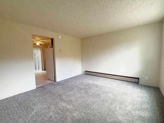 Building Photo - 1274 Quincy St