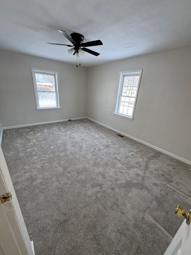 Building Photo - Nth 14 St