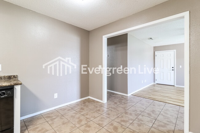 Building Photo - 1953 S 11th Pl