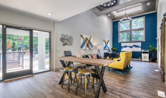 Building Photo - 831 Shadow Elm Dr