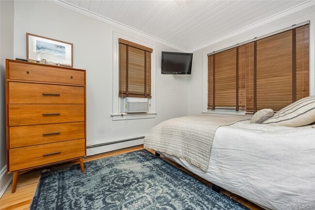 Building Photo - 96 Oregon St