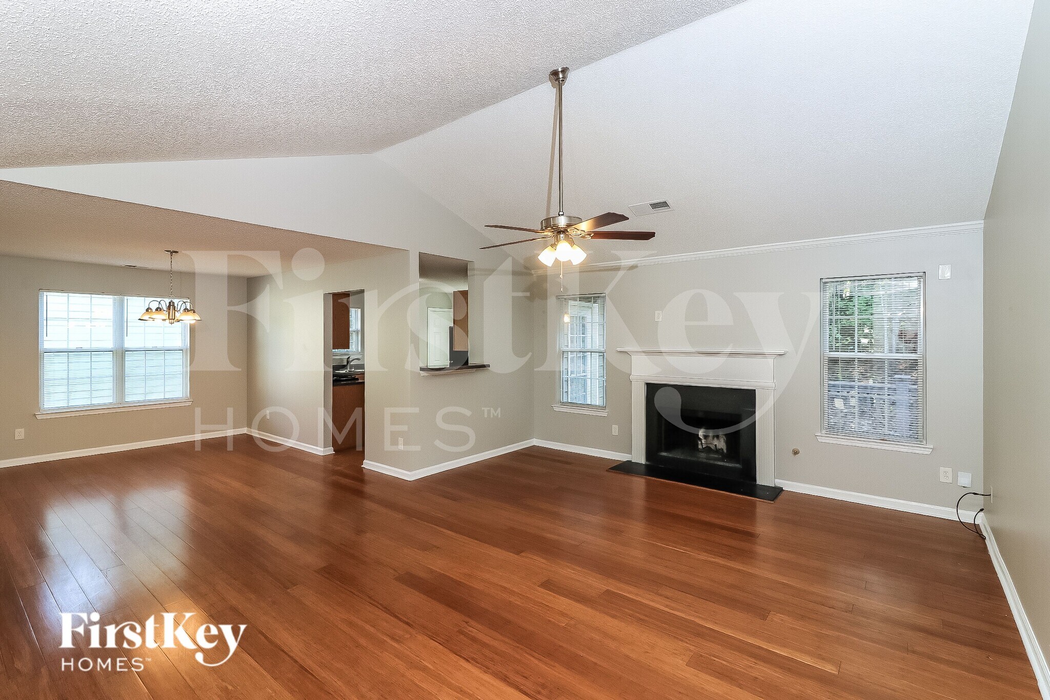 Building Photo - 5955 Water Oaks Dr