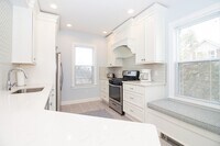 Building Photo - 141 Adams St