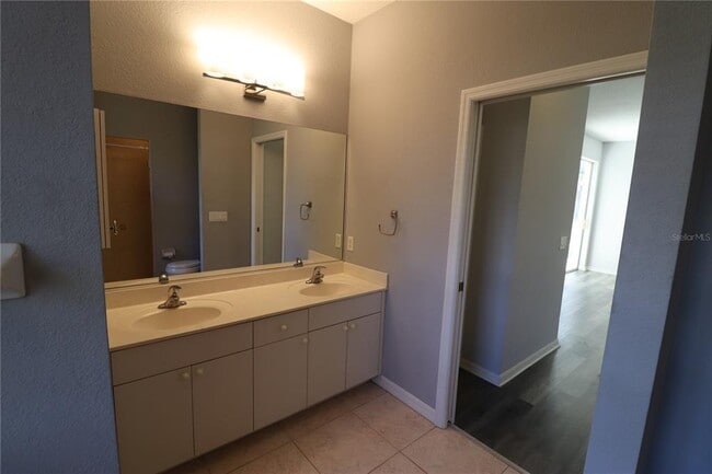 Building Photo - 2595 Snowflake Ln