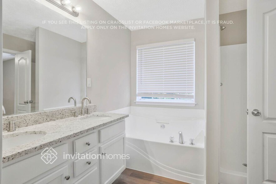 Building Photo - 170 St Ann Cir